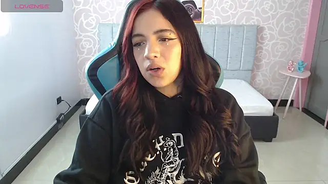 ninfa1 ch online show from 12/23/24, 11:25