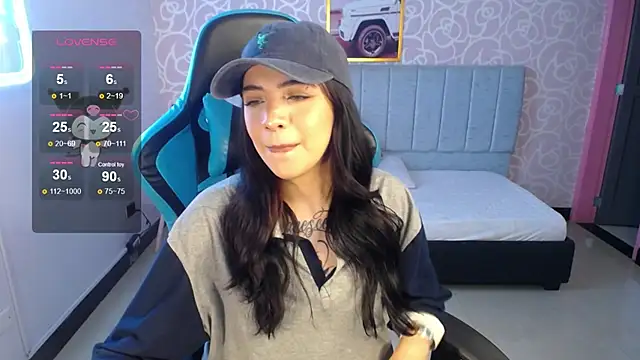 ninfa1 ch online show from 01/07/25, 04:48