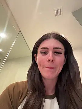 aus queen online show from 02/21/26, 01:28