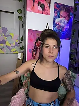 Snapshot of Hellen_dumont chatting on 05/22/26, 10:37 Hellen dumont online show from 05/22/26, 10:37