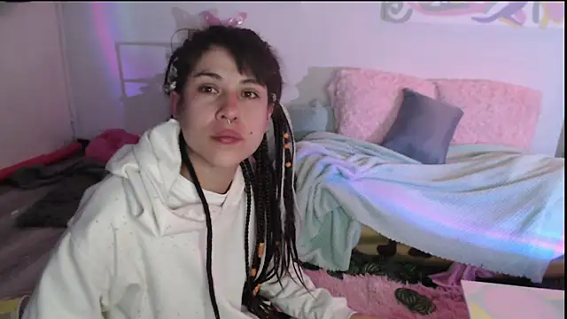 Hellen dumont online show from 06/18/26, 02:12