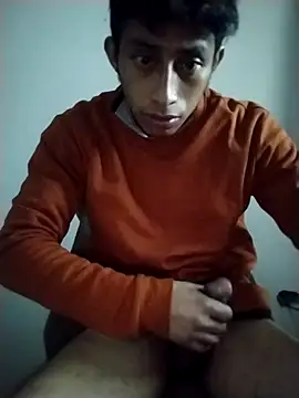 Snapshot of Flaquito_pitudo chatting on 01/12/25, 07:43 Flaquito pitudo online show from 01/12/25, 07:43