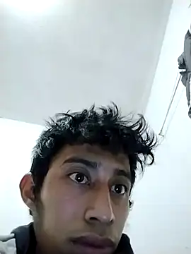 Snapshot of Flaquito_pitudo chatting on 02/22/25, 11:57 Flaquito pitudo online show from 02/22/25, 11:57