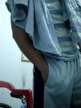 Snapshot of Flaquito_pitudo chatting on 03/12/25, 05:24 Flaquito pitudo online show from 03/12/25, 05:24