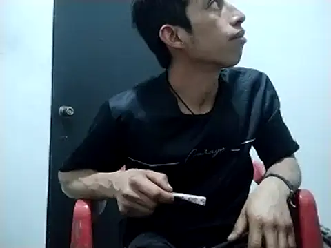 Snapshot of Flaquito_pitudo chatting on 03/16/25, 06:42 Flaquito pitudo online show from 03/16/25, 06:42