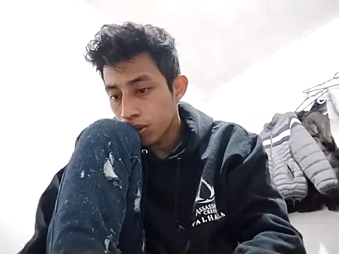 Snapshot of Flaquito_pitudo chatting on 03/21/25, 05:11 Flaquito pitudo online show from 03/21/25, 05:11