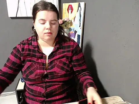 so shy online show from 01/31/25, 10:20