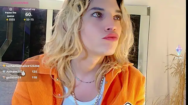 honey skin online show from 11/28/25, 01:08