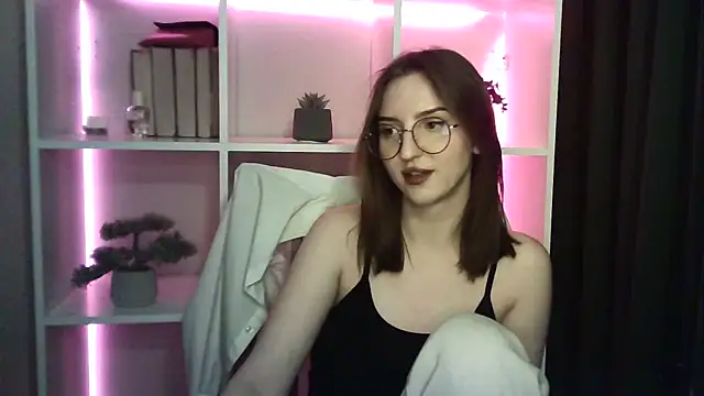 X Alisa online show from 02/28/25, 07:25