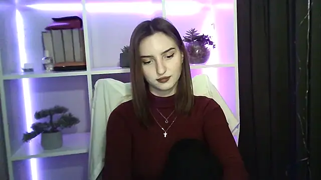 X Alisa online show from 03/04/25, 08:16