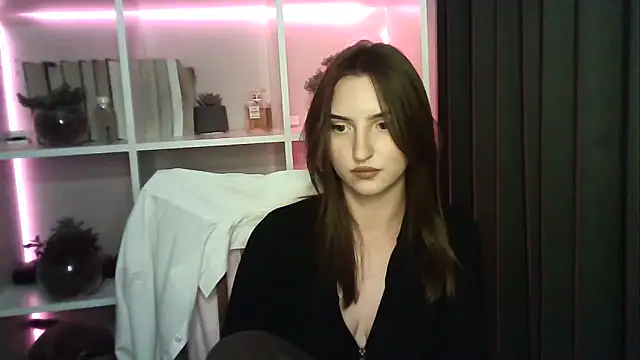 X Alisa online show from 09/17/25, 05:58