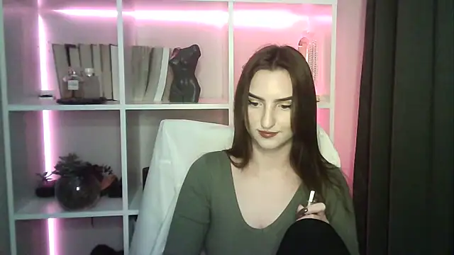 Snapshot of X_Alisa chatting on 11/15/25, 07:10 X Alisa online show from 11/15/25, 07:10