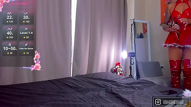 Snapshot of XBarbieBabeX chatting on 12/25/24, 06:20 XBarbieBabeX online show from 12/25/24, 06:20