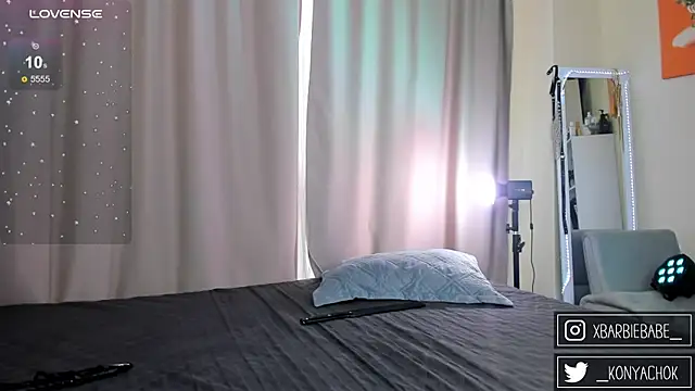 Snapshot of XBarbieBabeX chatting on 03/22/25, 06:22 XBarbieBabeX online show from 03/22/25, 06:22