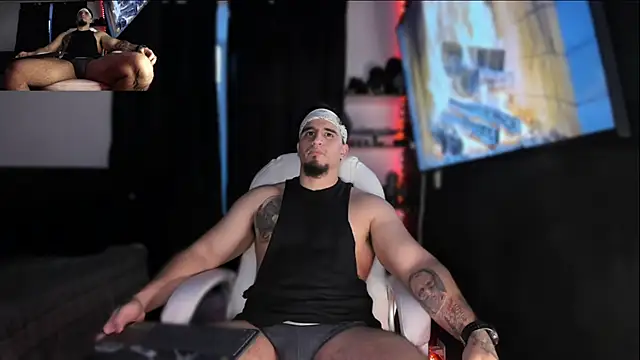 kingbear777 online show from 12/05/24, 08:11