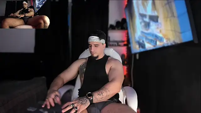 kingbear777 online show from 12/12/24, 08:36