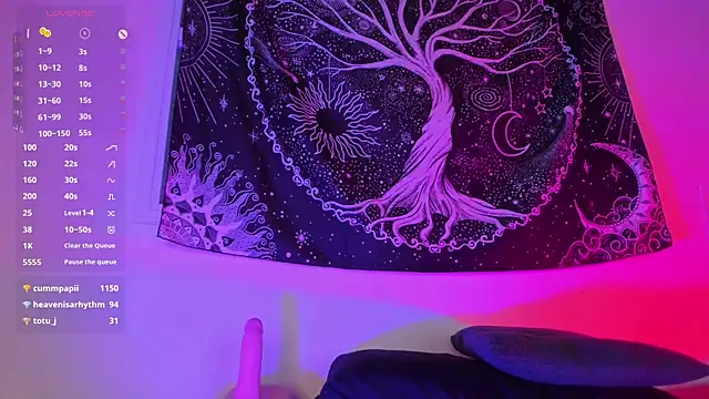 Snapshot of AramJoness chatting on 03/01/25, 11:39 AramJoness online show from 03/01/25, 11:39