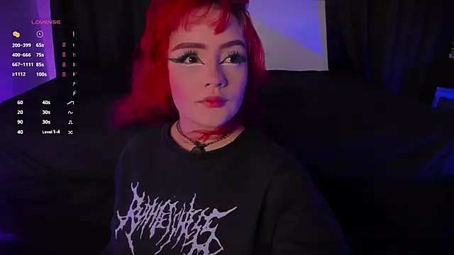 Snapshot of AramJoness chatting on 11/14/25, 07:34 AramJoness online show from 11/14/25, 07:34