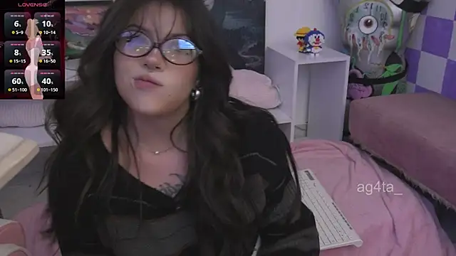 Ag4ta  online show from 12/23/25, 12:08