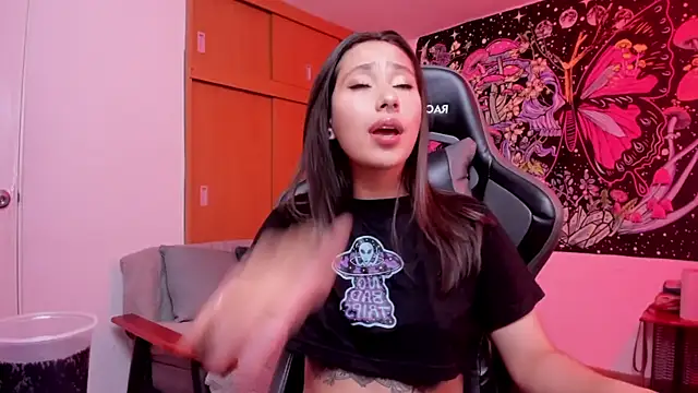 aciddollhell online show from 02/07/26, 01:09