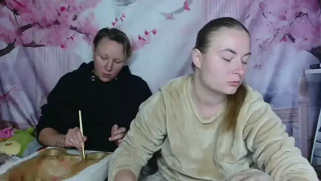 ElenaMaeer online show from 09/25/25, 02:54