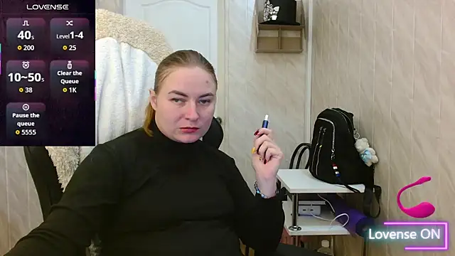 ElenaMaeer online show from 11/12/25, 08:26