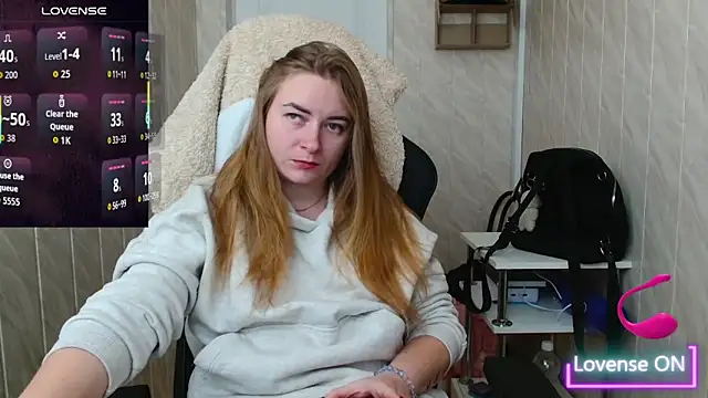 ElenaMaeer online show from 11/15/25, 09:06