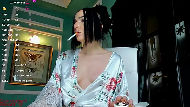 1Munique online show from 01/18/25, 03:38