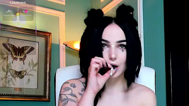 1Munique online show from 02/26/25, 12:14