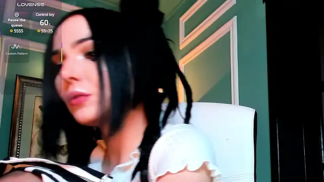 1Munique online show from 02/27/25, 11:31