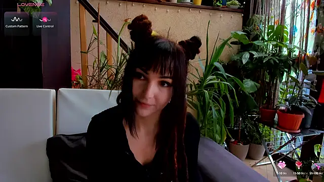 1Munique online show from 09/24/25, 07:23