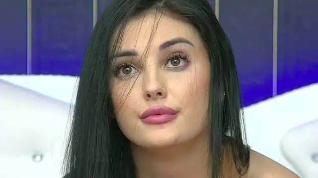 SophiaVilner online show from 03/03/25, 09:48