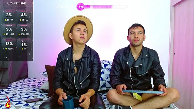 Snapshot of dorian_h_ chatting on 12/13/24, 04:27 dorian h  online show from 12/13/24, 04:27