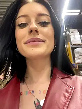 Melissa crazy online show from 12/04/24, 09:35