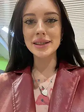 Snapshot of Melissa_crazy chatting on 12/05/24, 06:22 Melissa crazy online show from 12/05/24, 06:22