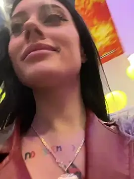 Snapshot of Melissa_crazy chatting on 01/17/25, 06:23 Melissa crazy online show from 01/17/25, 06:23