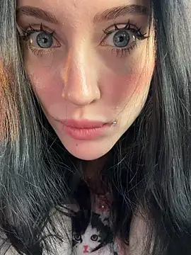 Snapshot of Melissa_crazy chatting on 03/28/26, 03:55 Melissa crazy online show from 03/28/26, 03:55