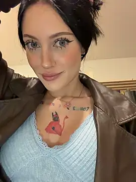 Snapshot of Melissa_crazy chatting on 04/16/26, 04:41 Melissa crazy online show from 04/16/26, 04:41