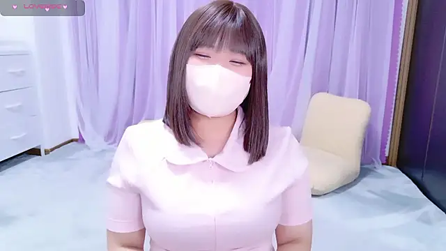 Snapshot of _mirai0917 chatting on 09/10/25, 11:54  mirai0917 online show from 09/10/25, 11:54