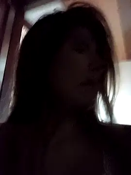 Snapshot of AnnWeltt chatting on 12/28/24, 10:44 AnnWeltt online show from 12/28/24, 10:44