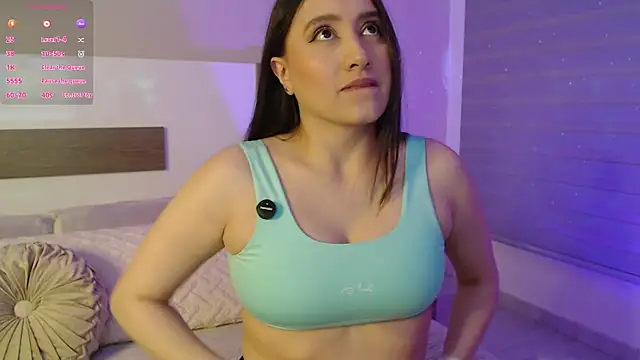 Snapshot of PiaSmile chatting on 11/21/25, 11:58 PiaSmile online show from 11/21/25, 11:58