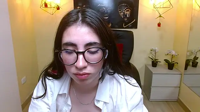 LenaRoses online show from 02/28/25, 10:06