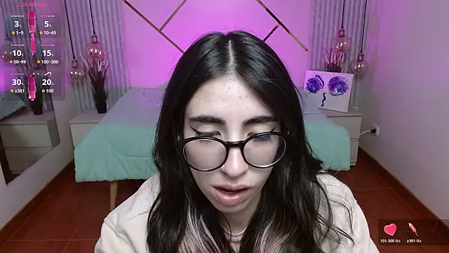 LenaRoses online show from 01/15/26, 08:45