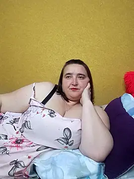 Liluboobs online show from 04/12/26, 03:39