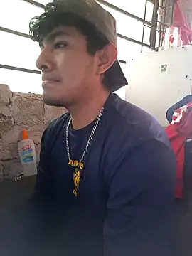 GusssHOT online show from 10/16/25, 07:37