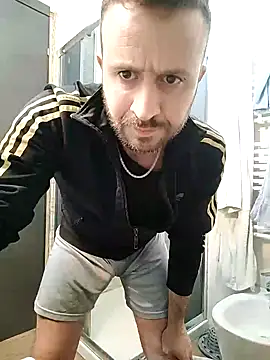 Snapshot of gilera250s chatting on 01/20/25, 08:18 gilera250s online show from 01/20/25, 08:18