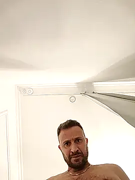 Snapshot of gilera250s chatting on 09/26/25, 08:35 gilera250s online show from 09/26/25, 08:35