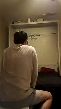 Snapshot of lRainbowBoy chatting on 04/01/26, 10:07 lRainbowBoy online show from 04/01/26, 10:07