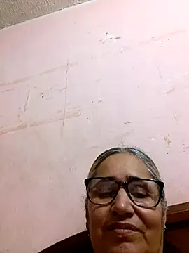  candi online show from 11/30/25, 02:26