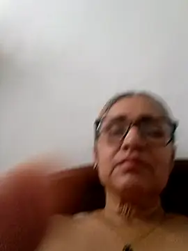  candi online show from 12/20/25, 02:02